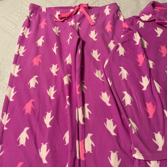 Sonoma Pink and White Penguin Pajama Top - Picture 3 of 6